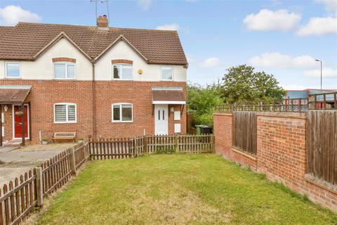 2 bedroom end of terrace house for sale, Heathercroft Road, Wickford, Essex