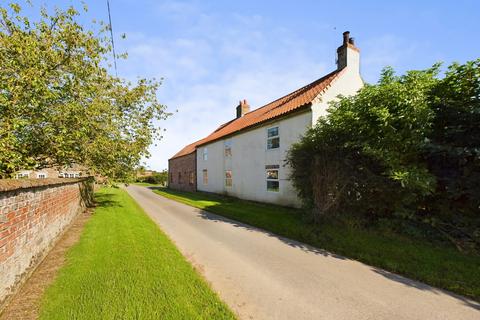 5 bedroom detached house for sale, Dunnington, Driffield, YO25 8EG