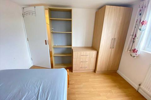 House share to rent, Harrow View Road, Ealing