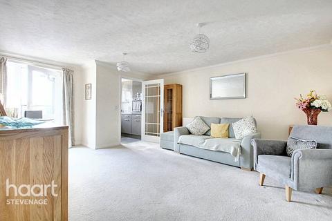 1 bedroom apartment for sale, Pound Avenue, Stevenage