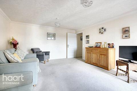 1 bedroom apartment for sale, Pound Avenue, Stevenage