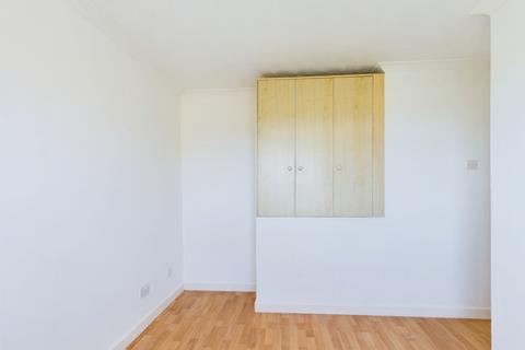 37 Hillcrest, Bar Hill, Cambridge, CB23 8TG