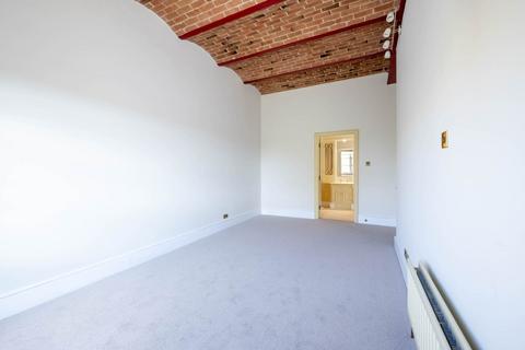 21 Bliss Mill, Chipping Norton, OX7 5JR