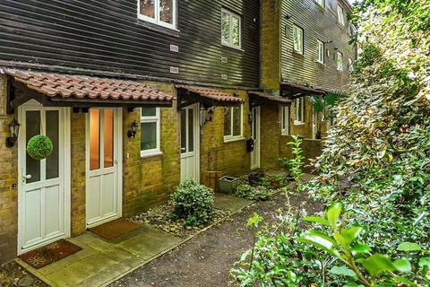 101 Murray Road, Northwood, HA6 2FZ