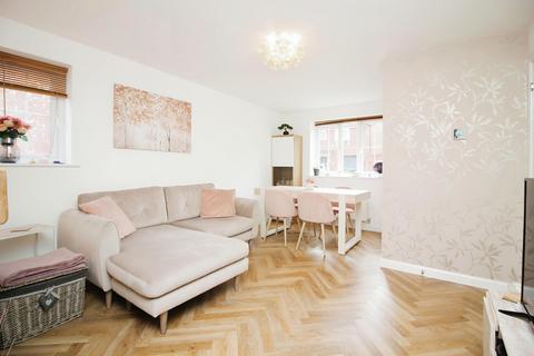 6 Drovers Close, Glenfield, Leicester, LE3 8AY