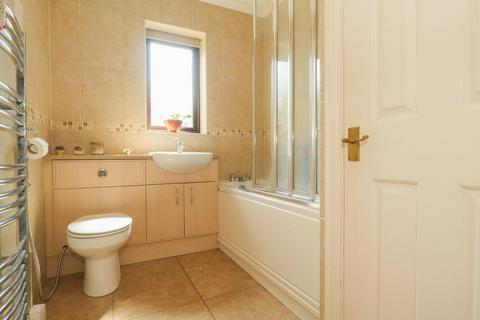 14 Alder Drive, Pudsey, LS28 8RD