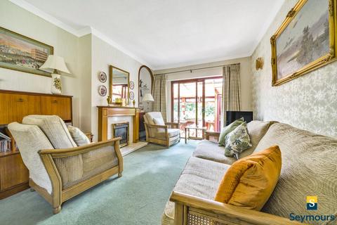 62 High View Road, Guildford, GU2 7RU