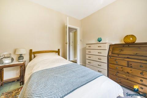 62 High View Road, Guildford, GU2 7RU