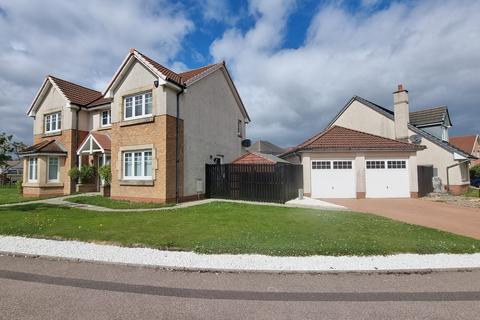 5 bedroom detached villa to rent, Lochinch Road, Cove AB12