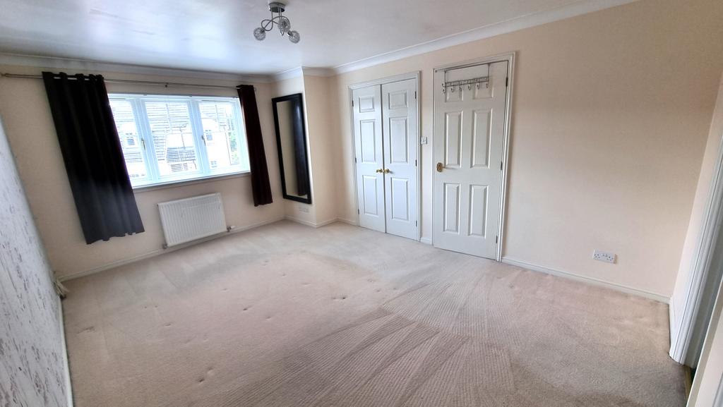 Master bedroom alternative view