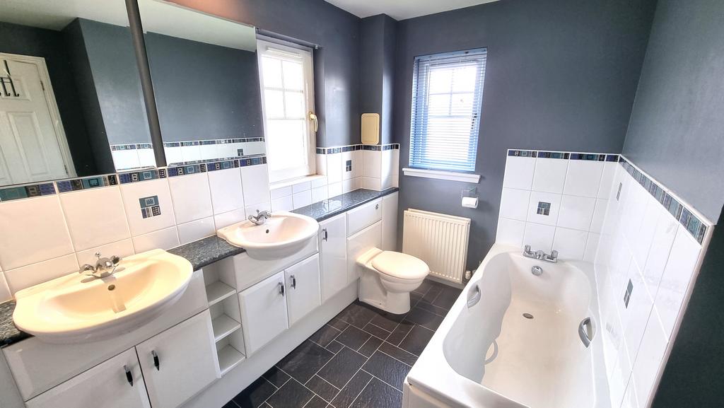 Ensuite for master bedroom