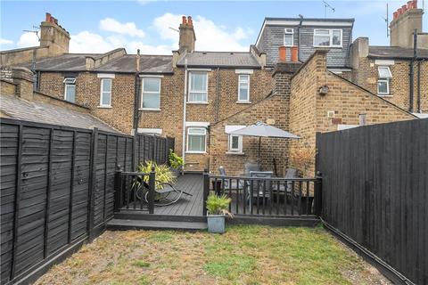 8 Howarth Road, London, SE2 0UN