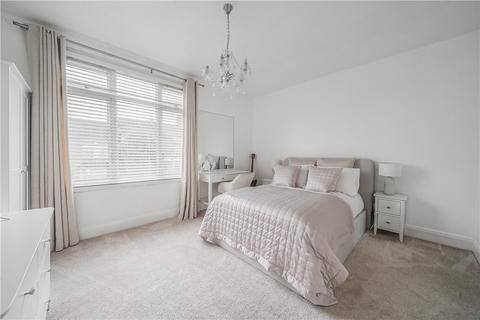 8 Howarth Road, London, SE2 0UN
