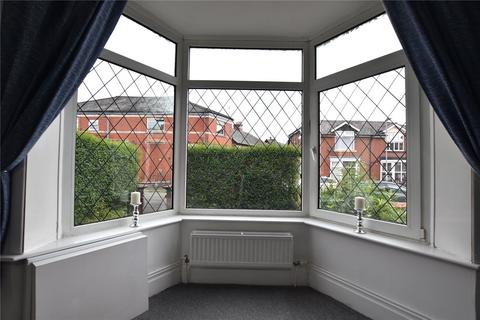 37 Albert Avenue, Shaw, Oldham, OL2 8SG