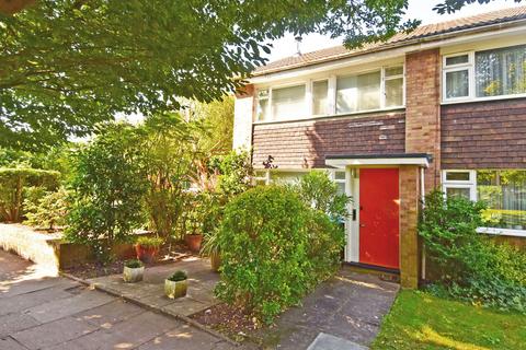 4 bedroom end of terrace house for sale, Woodville Road, Richmond, TW10