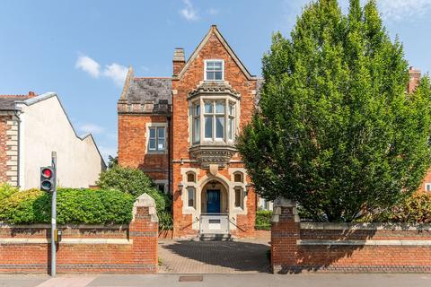 3 bedroom apartment for sale, Newbury Street, Wantage OX12