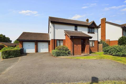 4 bedroom detached house for sale, Five Ashes Road, Westminster Park, Chester, CH4