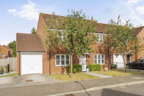 4 bedroom detached house for sale, Wyvern Close, Milton Regis, Sittingbourne, Kent, ME10