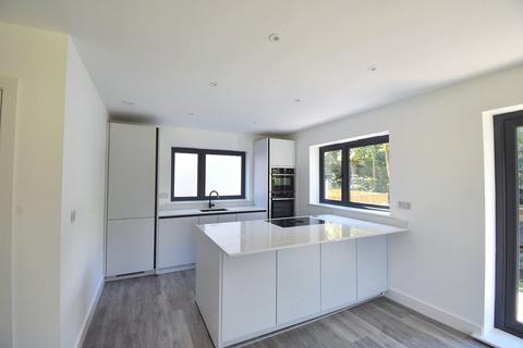undefined, Tonbridge Road, Tunbridge Wells TN2