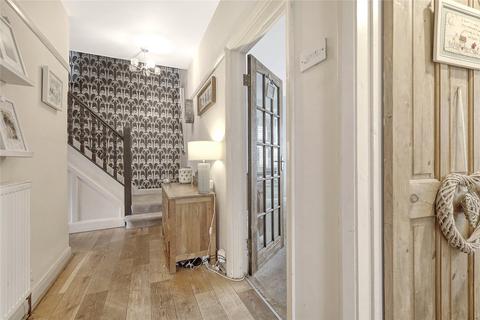 81 Lifstan Way, Southend-on-sea, SS1 2XQ