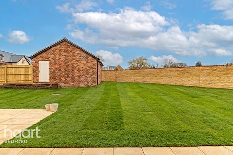 4 bedroom detached house for sale, Spring Lane, Stagsden