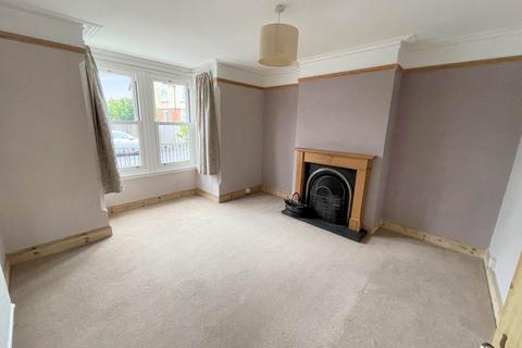 3 bedroom semi-detached house for sale, Melrose Avenue, Reading