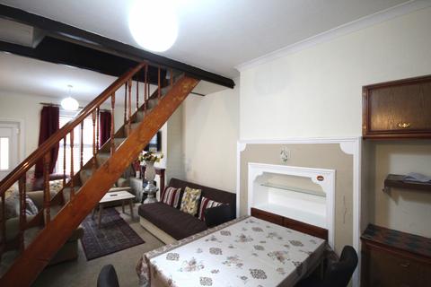 4 bedroom terraced house to rent, Burns Road, Wembley, Middlesex, HA0