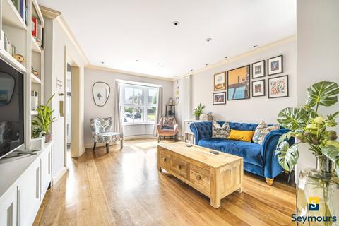 7 Cater Gardens, Guildford, GU3 3BY