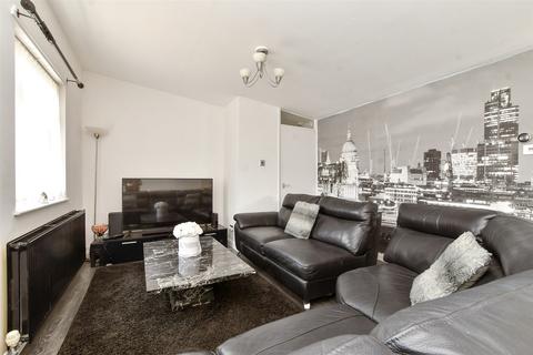 2 bedroom maisonette for sale, Kempton Walk, Shirley, Croydon, Surrey