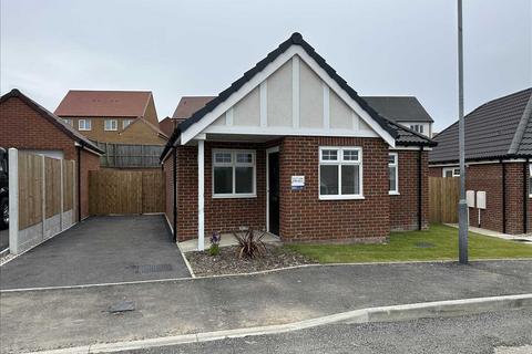 2 bedroom bungalow for sale, Green Meadows Drive, Mill Meadows, Filey