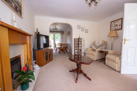 4 bedroom detached house for sale, Osborne Heights, East Cowes, Isle of Wight