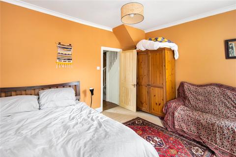20 Waghorn Road, London, E13 9JQ