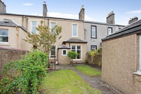 5 bedroom terraced house to rent, Broompark Drive, Glasgow G31