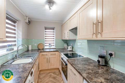 14 Arden Gate, Doncaster, DN4 9DP