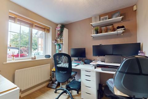 11 Ashmore Gardens, Northfleet, Gravesend, DA11 8NE