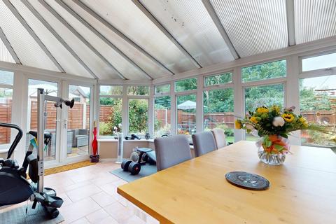 11 Ashmore Gardens, Northfleet, Gravesend, DA11 8NE