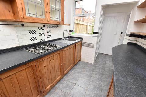 3 bedroom terraced house for sale, Lambert Road, Grimsby DN32