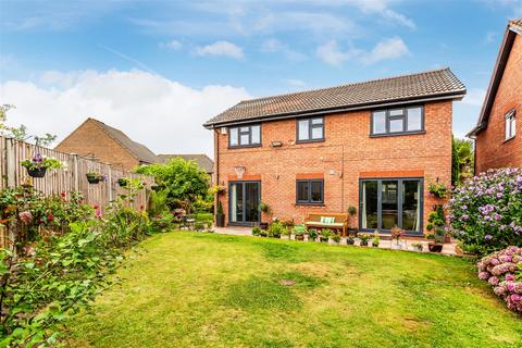 14 Balmoral Way, Sutton, SM2 6PD