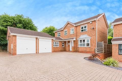 4 bedroom detached house for sale, Falmouth Drive, Tamworth B77