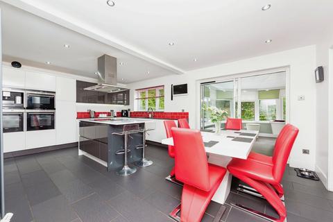 4 bedroom detached house for sale, Falmouth Drive, Tamworth B77