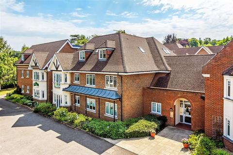 1 bedroom retirement property for sale, COBHAM ROAD, FETCHAM, LEATHERHEAD, KT22