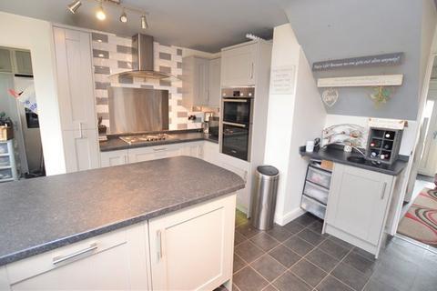 4 bedroom detached house for sale, Balmoral Drive, Market Drayton, Shropshire