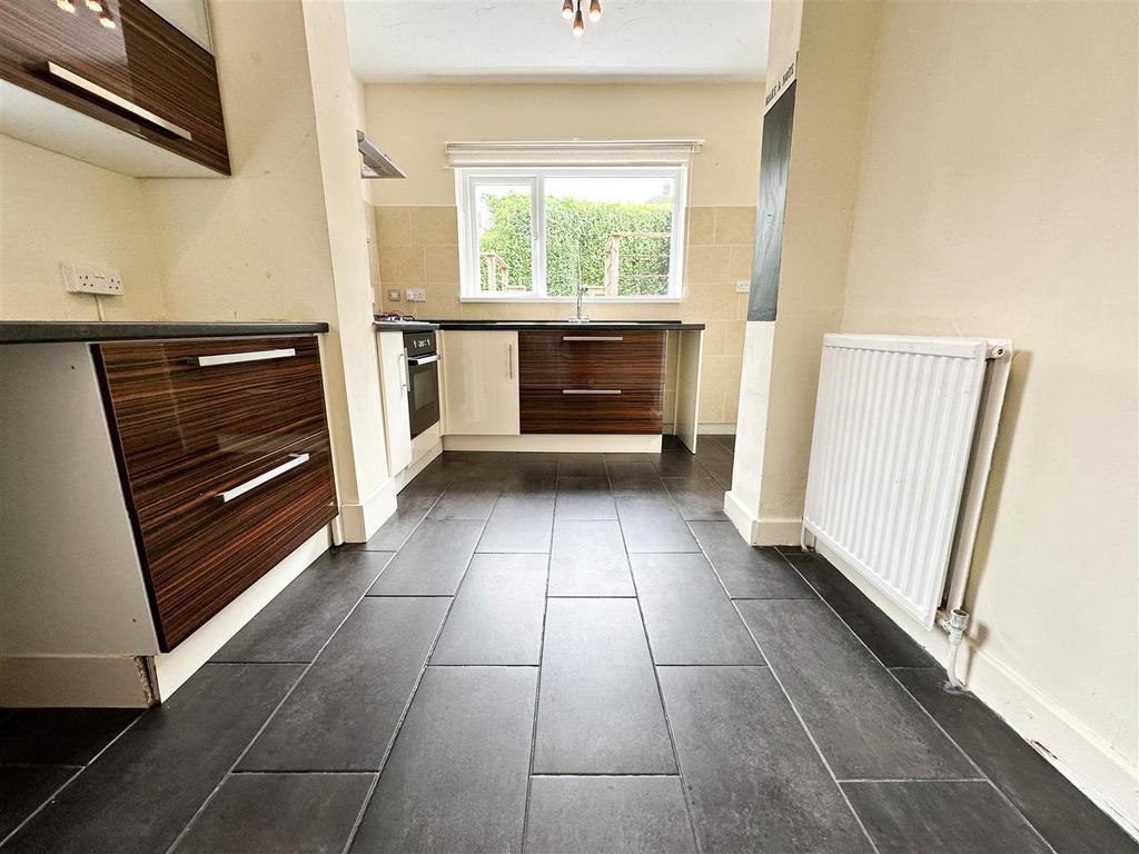 Kitchen dining room