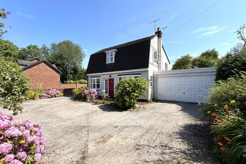 4 bedroom detached house for sale, Crewe Road, Haslington