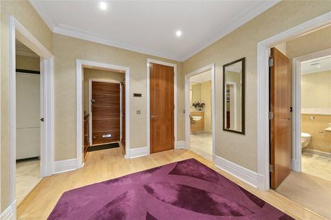 2 bedroom apartment for sale, Juniper House, 29 Melliss Avenue, Kew, Surrey, TW9