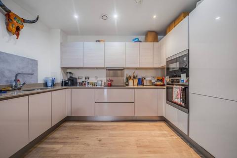 2 bedroom flat for sale, 27 Nellie Cressall Way, London E3