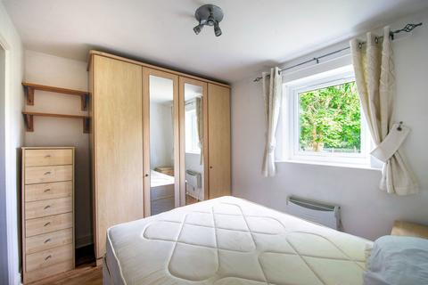 32 Anvil Close, Sheffield, S6 5JN