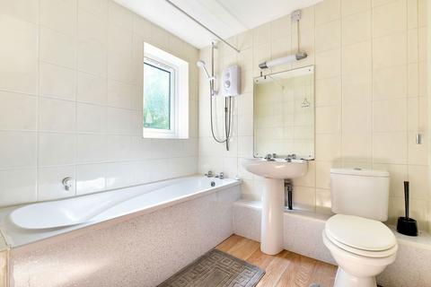 32 Anvil Close, Sheffield, S6 5JN