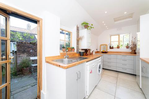 3 bedroom terraced house for sale, Church Street, Wye, TN25