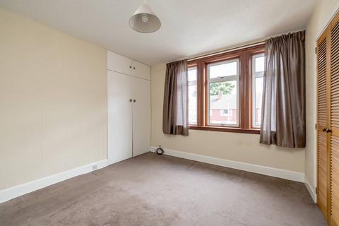 19 Pirniefield Grove, Edinburgh, EH6 7QB